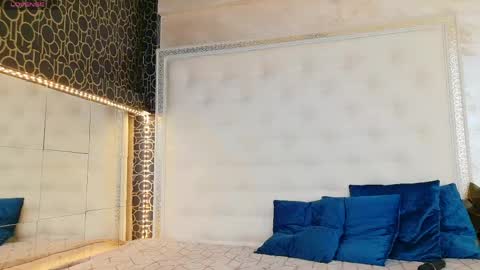 Snapshot of karissia_ chatting on March 29, 6:24 am KARISSIA online show from March 29, 6:24 am