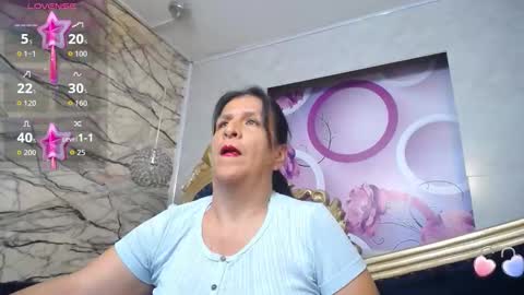 Karito online show from October 9, 11:30 am