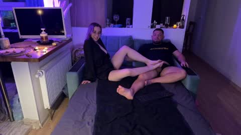 Snapshot of karl_and_klara chatting on May 28, 8:50 pm karl_and_klara online show from May 28, 8:50 pm