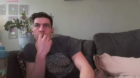 Snapshot of karl_mask chatting on April 12, 4:34 pm Karl online show from April 12, 4:34 pm