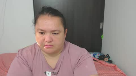 Snapshot of karla_5050 chatting on November 3, 12:28 pm karla online show from November 3, 12:28 pm