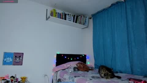 Ill be on at sunday see u Lynn  Could u help me to reach 100 Thmbs upp plssss   Independent girl 3 online show from January 18, 4:04 am