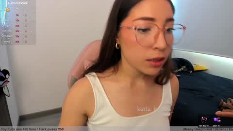 Snapshot of karla_honey_ chatting on December 11, 5:15 pm Karla online show from December 11, 5:15 pm