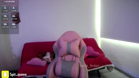 Snapshot of karla_honey_ chatting on September 10, 6:19 pm Karla online show from September 10, 6:19 pm