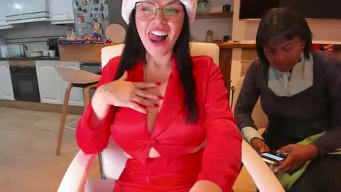 Snapshot of karla_hotwife chatting on December 26, 6:54 pm Carla Connor online show from December 26, 6:54 pm