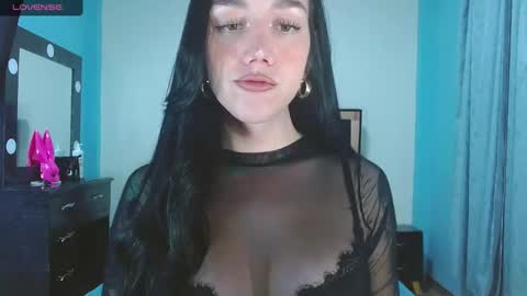 karla online show from November 25, 11:27 pm
