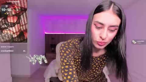 Karlaa  online show from December 3, 11:08 am