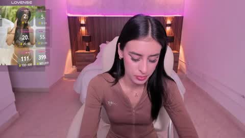 Karlaa  online show from April 16, 11:00 am