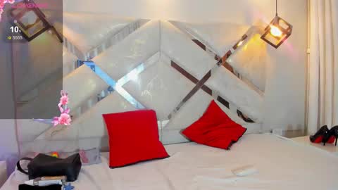 karla online show from January 8, 9:17 pm