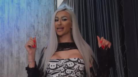 KarlaBart online show from January 8, 8:22 pm