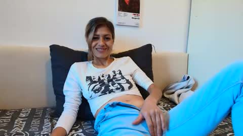 Crystyna online show from September 27, 5:23 am