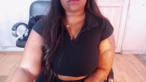 Snapshot of karlaluann chatting on September 14, 12:59 pm karlaluann online show from September 14, 12:59 pm