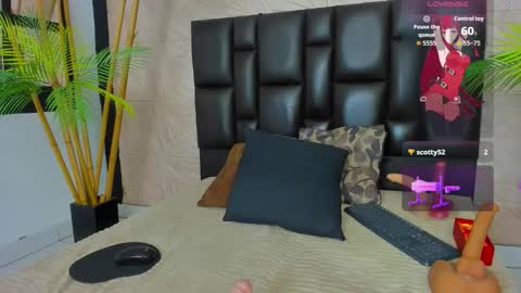 Snapshot of karlarusso chatting on September 30, 9:09 pm karlarusso online show from September 30, 9:09 pm