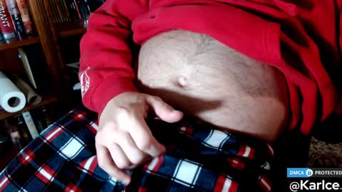 Snapshot of karlce chatting on December 22, 4:28 am Karl online show from December 22, 4:28 am