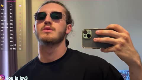 Karlos and Louis online show from December 23, 4:10 am