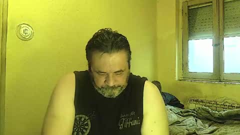 karlpal online show from April 26, 6:44 am