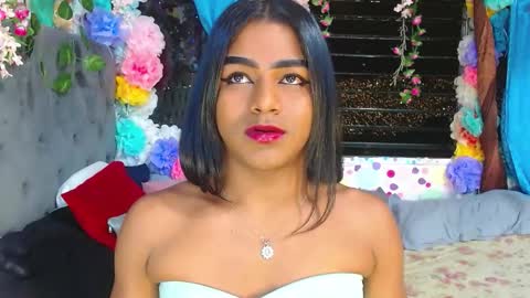 KARLY.  online show from October 20, 4:57 am