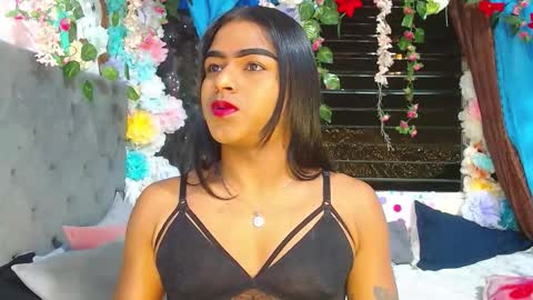 KARLY.  online show from November 17, 6:08 am