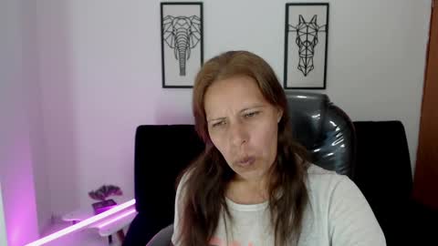 KARLYE online show from February 26, 4:58 am