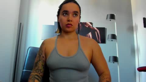   online show from December 18, 4:06 pm