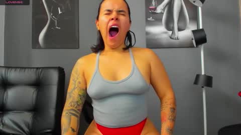   online show from October 3, 4:59 pm