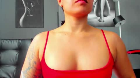   online show from October 30, 2:18 pm