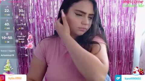 Snapshot of karol_09 chatting on December 5, 7:06 pm karol 09 online show from December 5, 7:06 pm