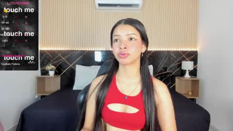 karol_cortes online show from April 6, 1:01 pm