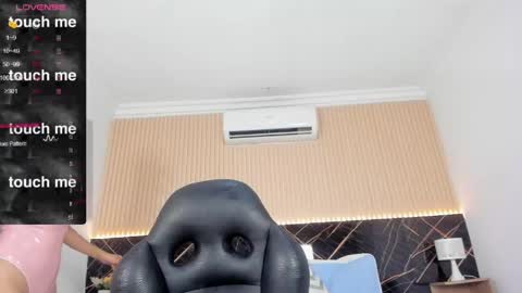 Snapshot of karol_cortes chatting on May 14, 12:01 pm karol_cortes online show from May 14, 12:01 pm
