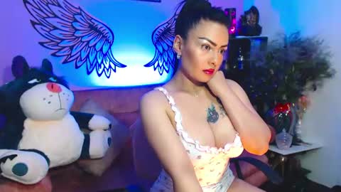 Snapshot of karol_kennedy chatting on July 20, 7:33 am Karol Kenedy online show from July 20, 7:33 am