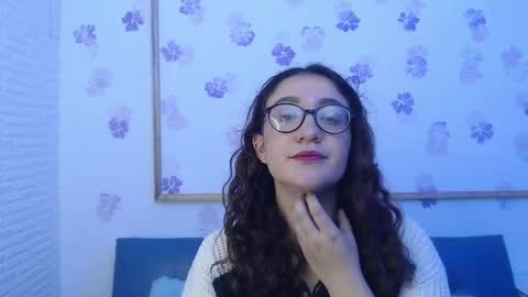 Snapshot of karol_prescot chatting on April 17, 1:58 pm Karol online show from April 17, 1:58 pm