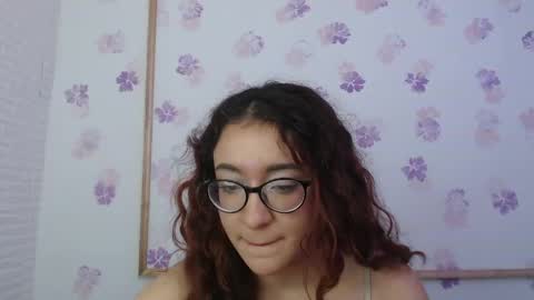 Snapshot of karol_prescot chatting on April 18, 7:07 pm Karol online show from April 18, 7:07 pm