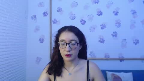 Snapshot of karol_prescot chatting on May 16, 2:05 pm Karol online show from May 16, 2:05 pm