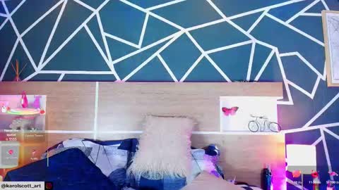 KAROL SCOTT online show from September 27, 10:04 pm