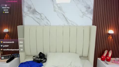 Karol and Luna online show from February 10, 8:53 am