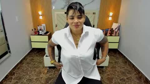 Karol and Luna online show from October 11, 8:29 pm