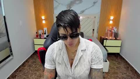 Karol and Luna online show from November 20, 7:24 pm