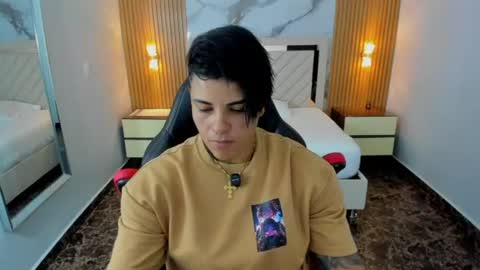 Karol and Luna online show from June 26, 7:18 pm