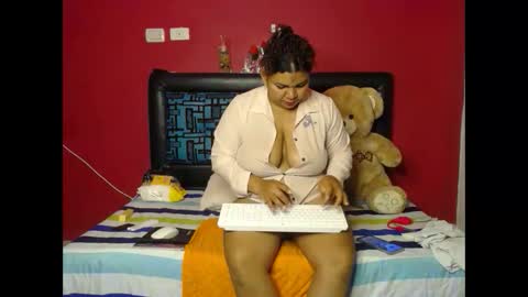 karol online show from February 19, 8:21 am