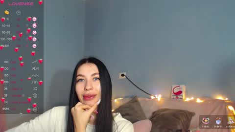 Kira online show from November 12, 5:30 am