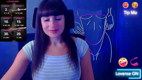 Caroline online show from September 15, 5:18 am