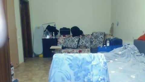 Snapshot of karolinasweet chatting on December 23, 1:45 pm Mila online show from December 23, 1:45 pm