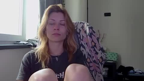 karoline121 online show from February 2, 10:58 am