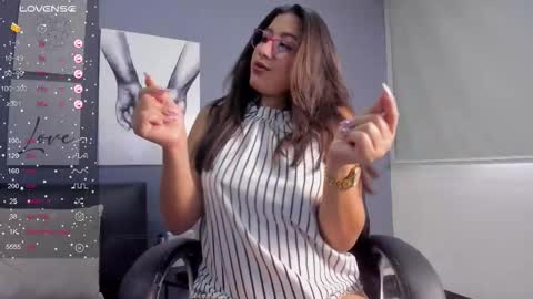 Snapshot of karoline21_ chatting on September 15, 12:38 pm Karoline online show from September 15, 12:38 pm