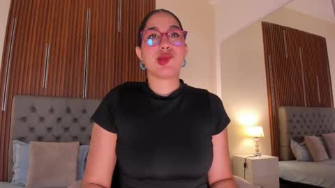 Snapshot of karoline21_ chatting on September 27, 1:49 pm Karoline online show from September 27, 1:49 pm