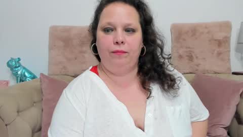 KarolineJoyy online show from January 17, 9:39 pm