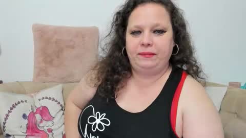 Snapshot of karolinejoyy chatting on February 4, 11:42 pm KarolineJoyy online show from February 4, 11:42 pm