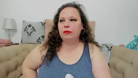 Snapshot of karolinejoyy chatting on March 15, 7:31 pm KarolineJoyy online show from March 15, 7:31 pm