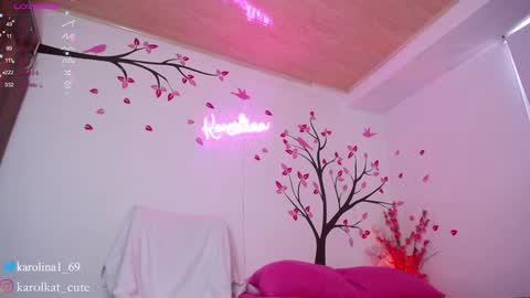 Karolina 3 online show from January 18, 5:15 pm