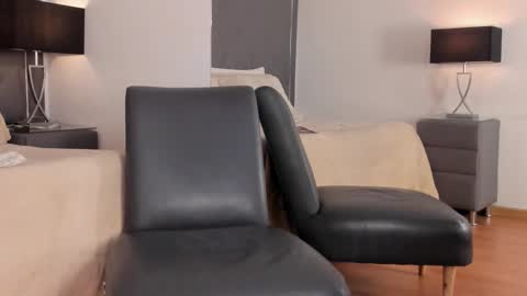 karolwest_ online show from February 5, 11:26 am